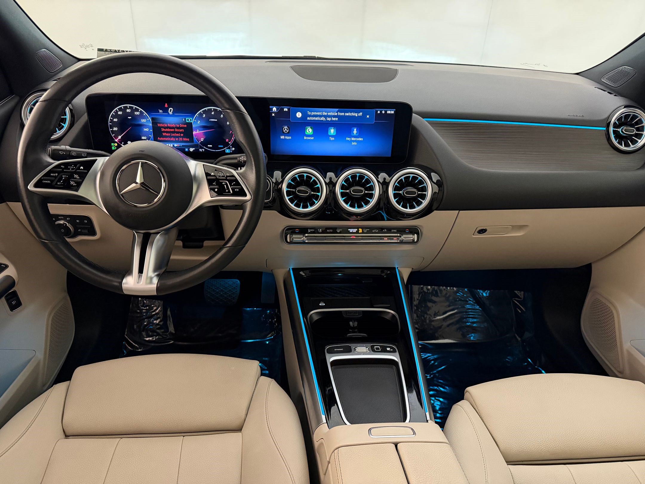 Used 2025 Mercedes-Benz GLA 250 image 17