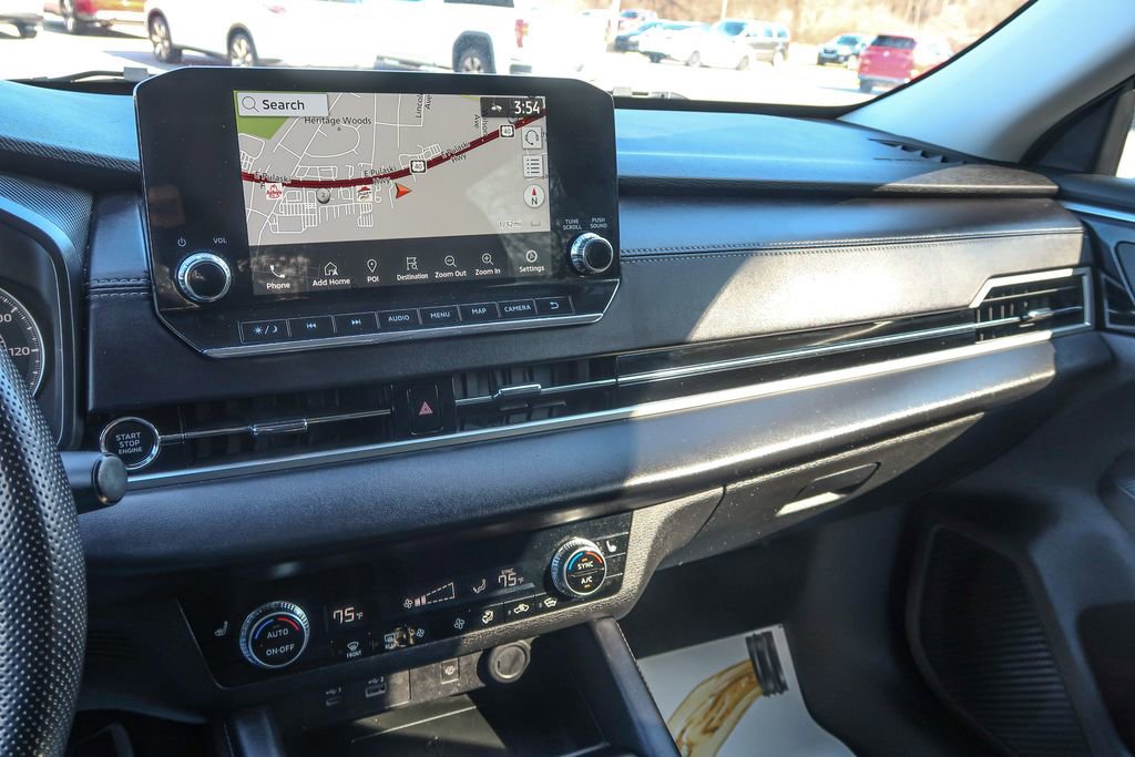 Used 2024 Mitsubishi Outlander image 31