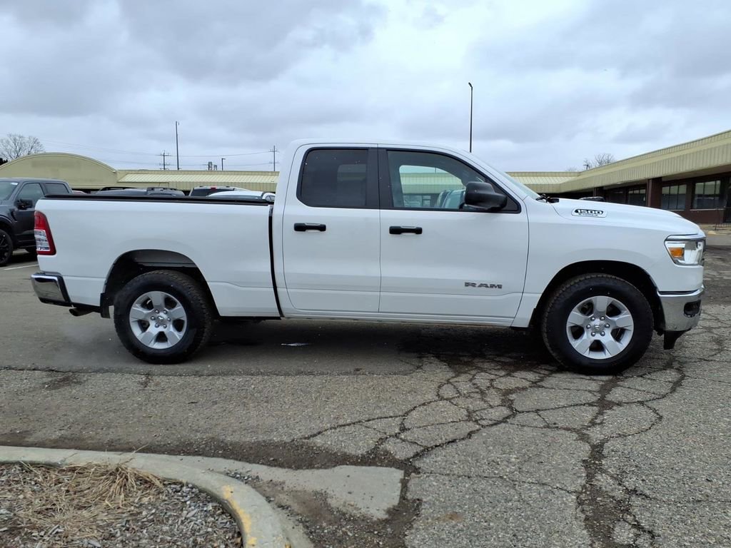 Used 2023 RAM 1500 Big Horn AWD/4WD image 6