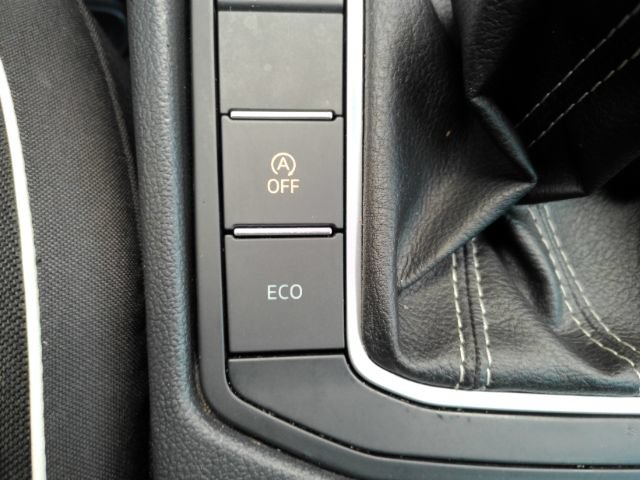 Used 2024 Volkswagen Jetta Sport FWD image 45