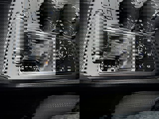 Certified 2025 Kia Sportage LX image 17