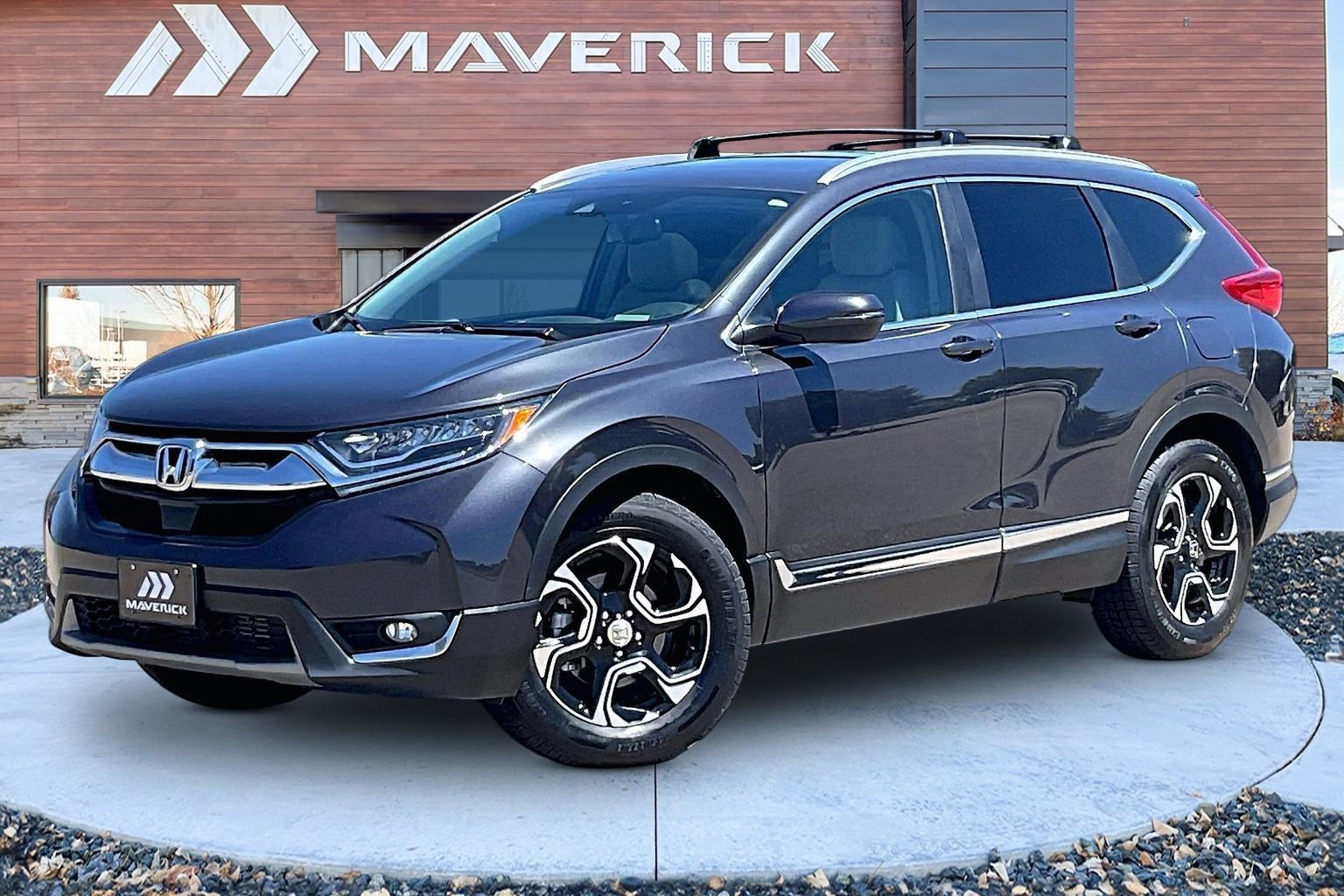 Used 2019 Honda CR-V Touring image 3