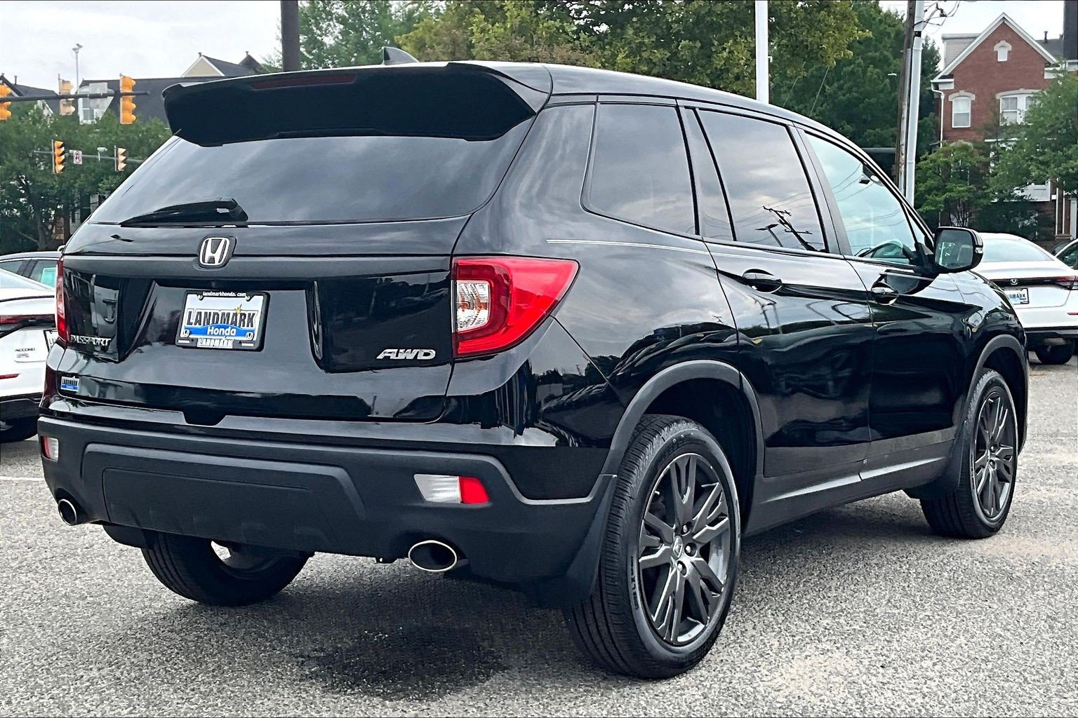 Used 2021 Honda Passport EX-L image 2