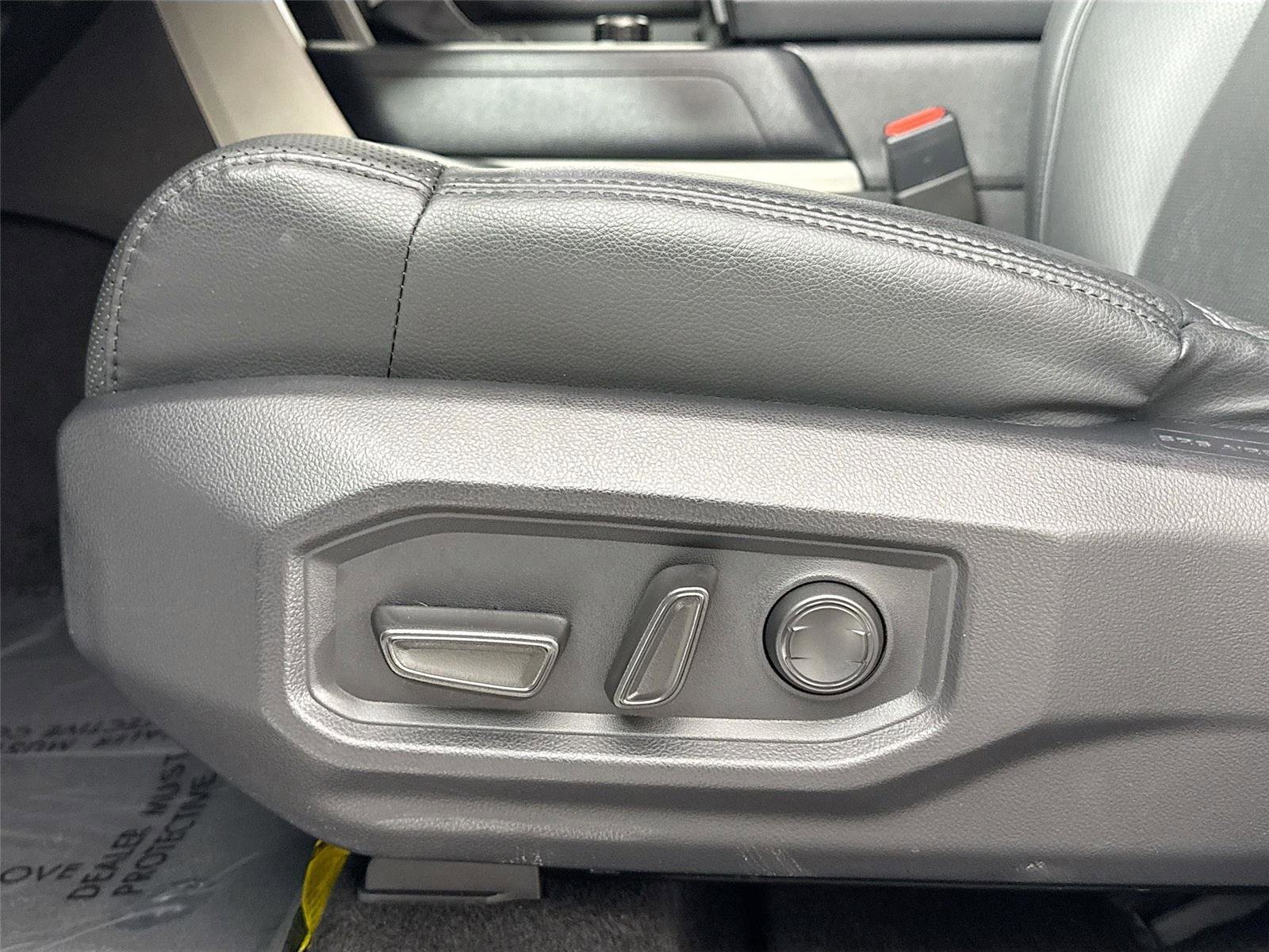 Certified 2025 Toyota Tundra SR5 w/ SR5 Premium Package image 28