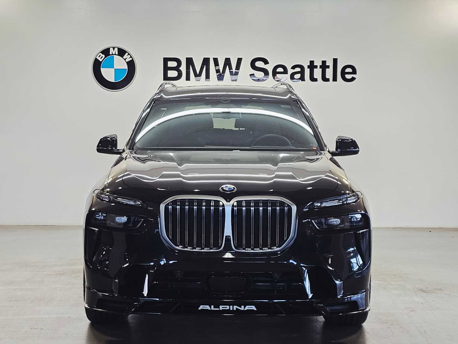 New 2026 BMW ALPINA XB7 image 6