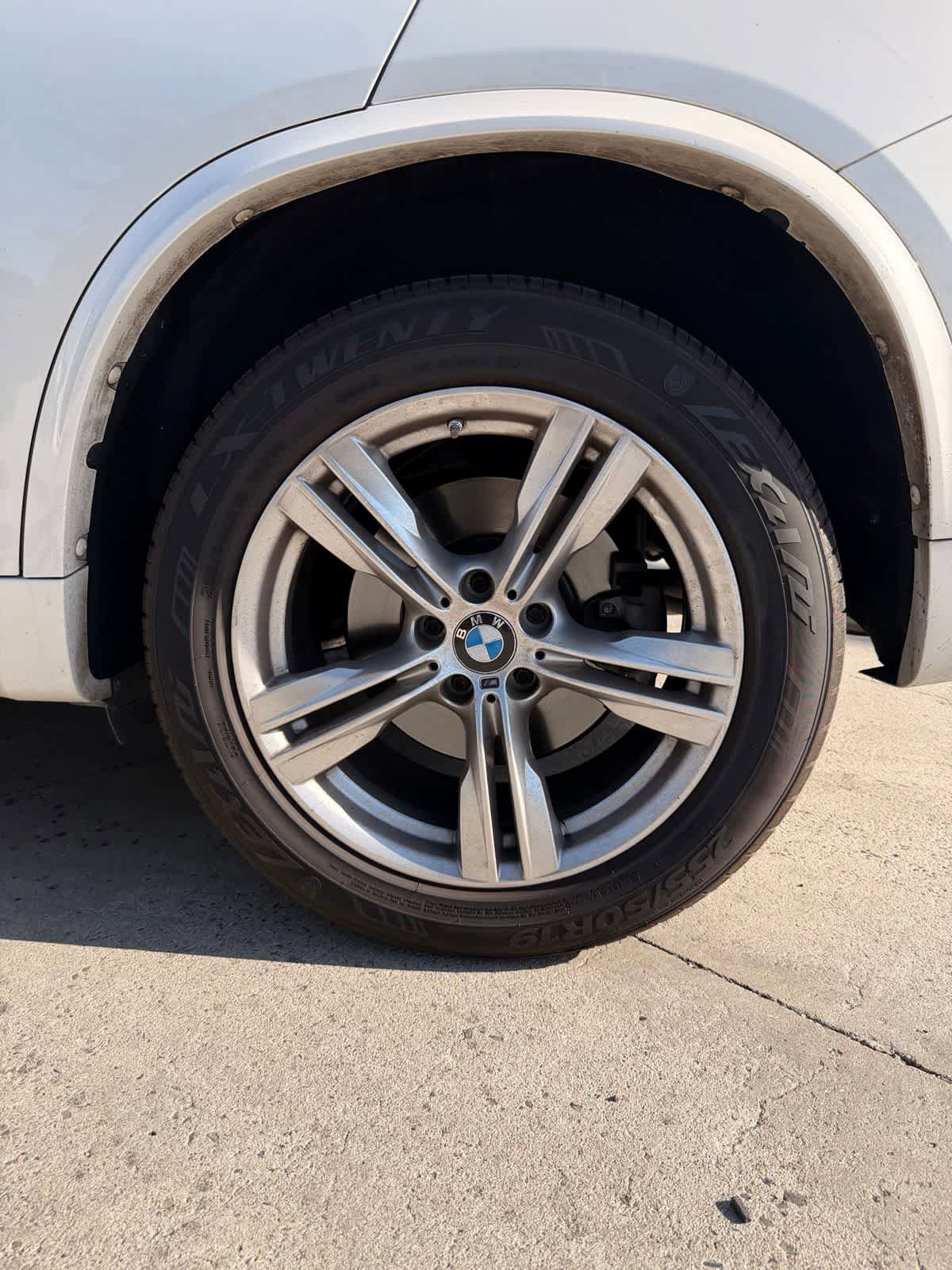 Used 2015 BMW X5 xDrive50i AWD/4WD image 21