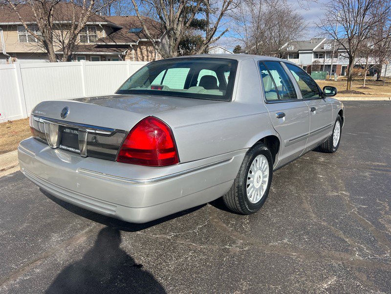 Used 2007 Mercury Grand Marquis LS image 10