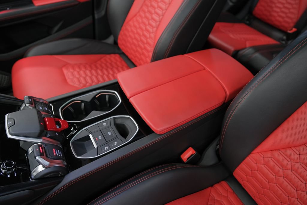 Used 2022 Lamborghini Urus AWD/4WD image 15