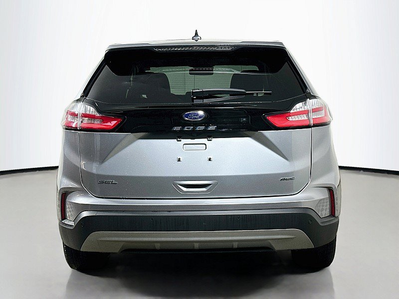 Used 2023 Ford Edge SEL w/ Convenience Package AWD/4WD image 6
