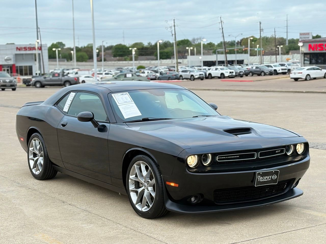 Used 2022 Dodge Challenger GT image 5
