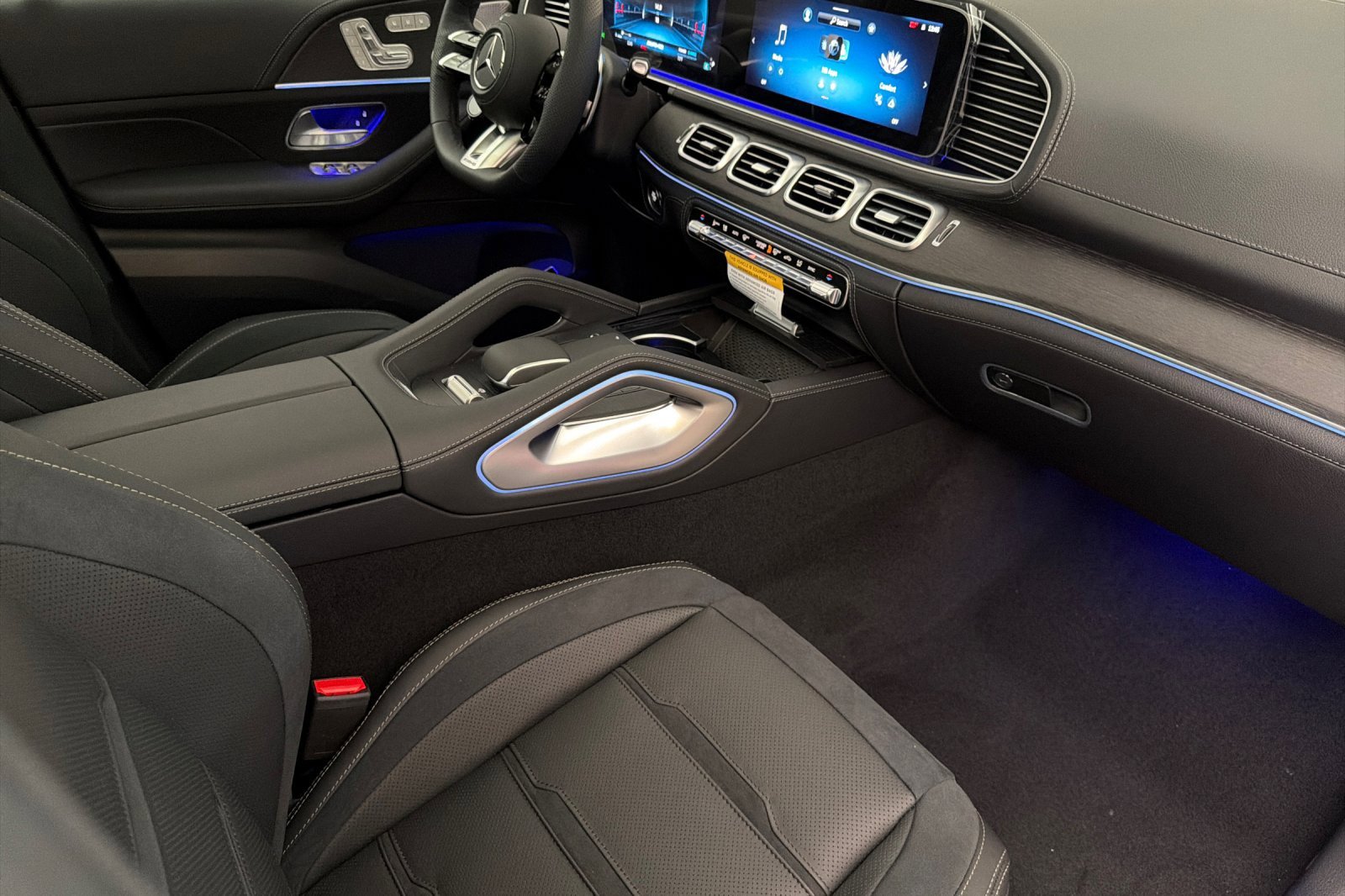New 2026 Mercedes-Benz GLE 53 AMG 4MATIC image 15