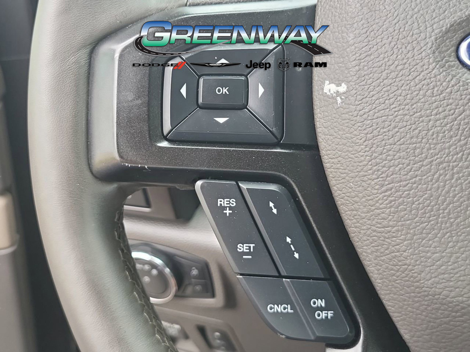 Used 2018 Ford Expedition Limited w/ Equipment Group 302A image 29