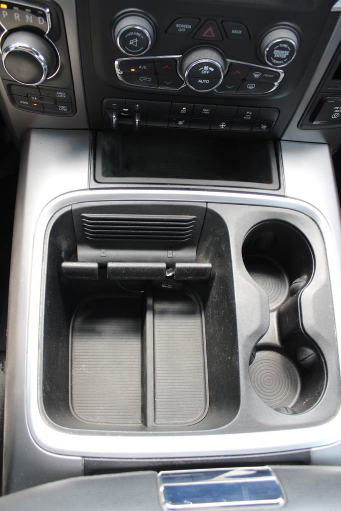 Used 2021 RAM 1500 Classic Warlock AWD/4WD image 25