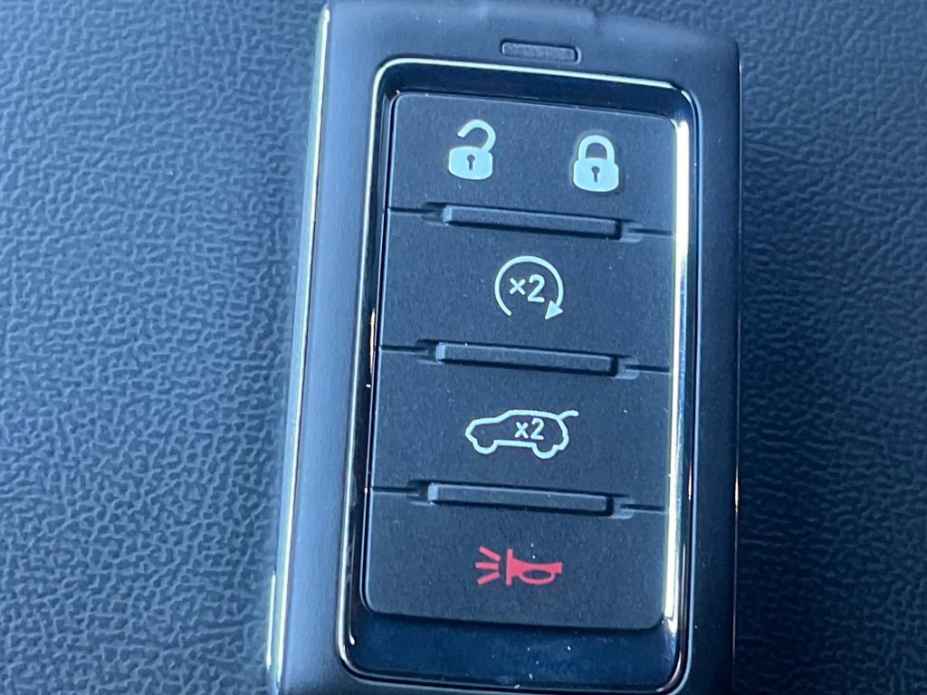 New 2025 Jeep Grand Cherokee Laredo image 16