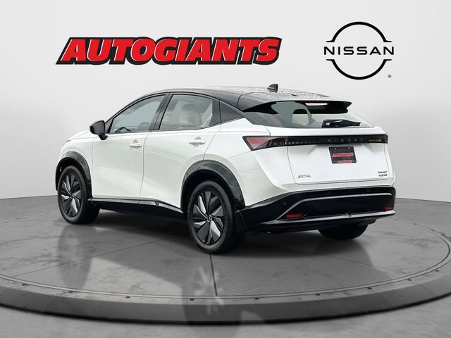 Used 2024 Nissan Ariya AWD image 5