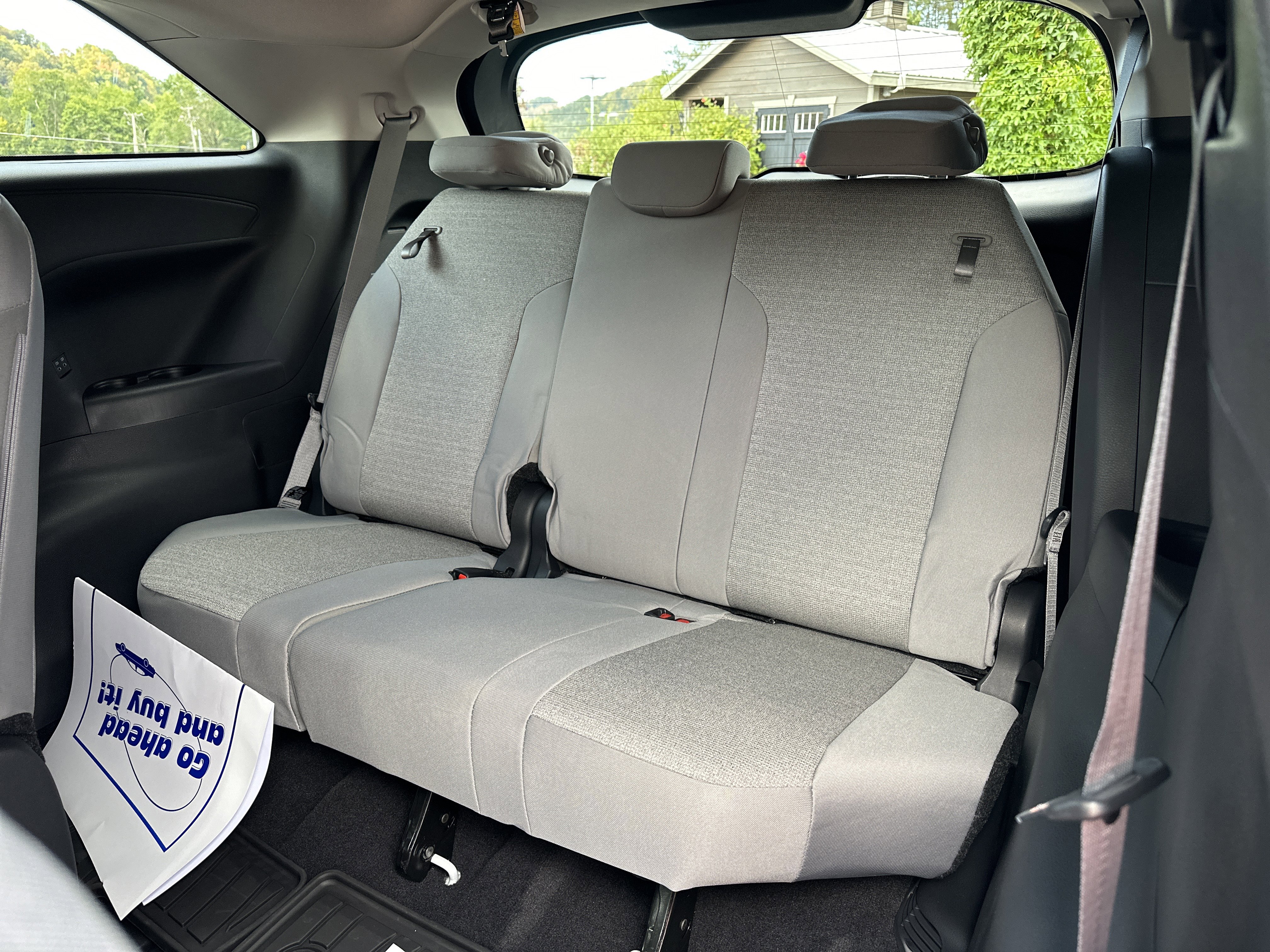 New 2025 Toyota Sienna LE image 22