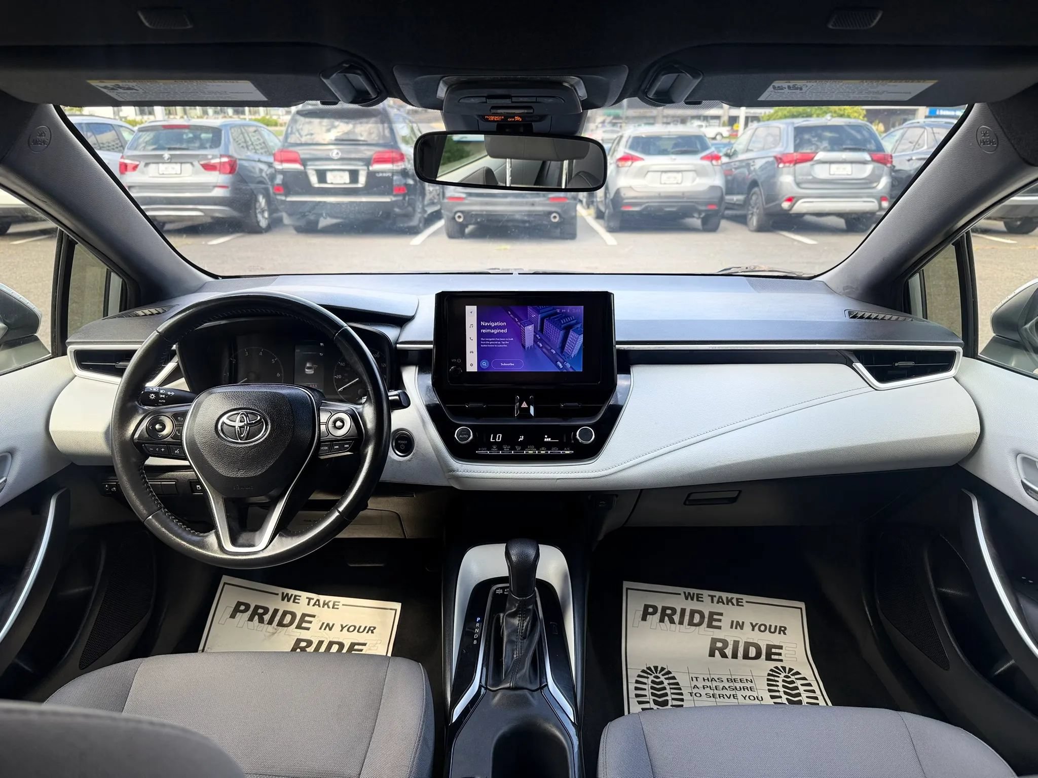 Used 2023 Toyota Corolla SE FWD image 11