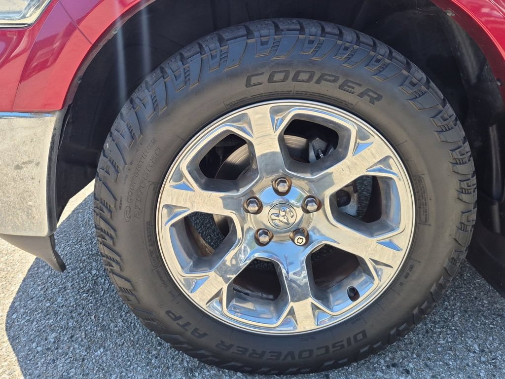 Used 2014 RAM 1500 Laramie w/ Convenience Group RWD image 15