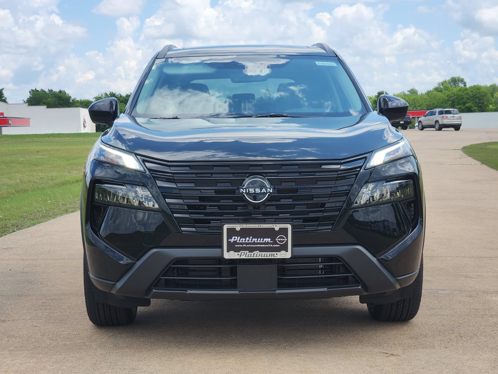 New 2026 Nissan Rogue Dark Armor FWD image 6