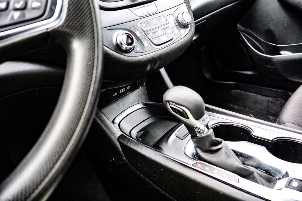 Certified 2023 Chevrolet Malibu LT image 31