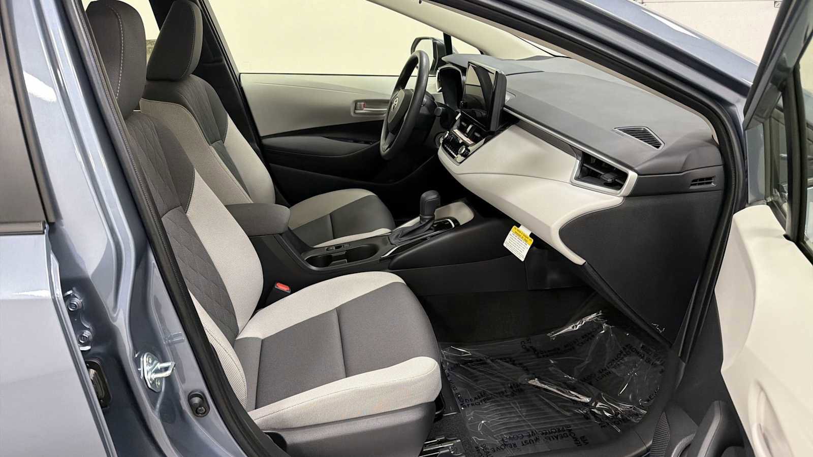 New 2026 Toyota Corolla LE image 29
