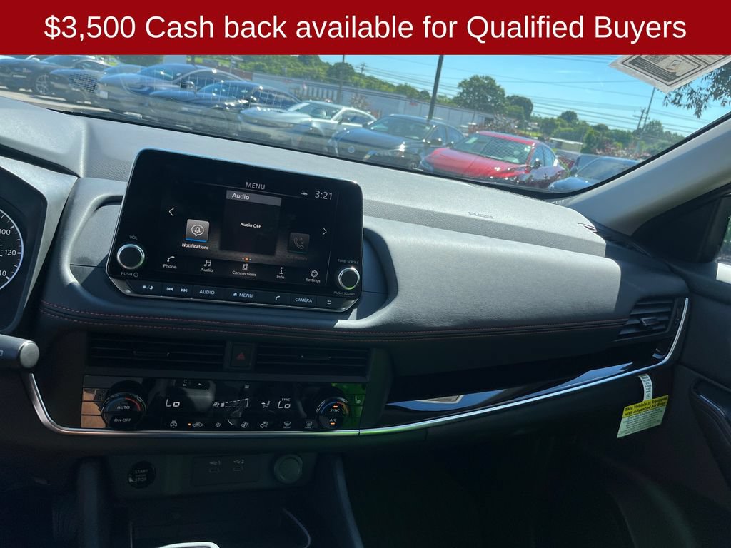 New 2026 Nissan Rogue SV AWD/4WD image 14