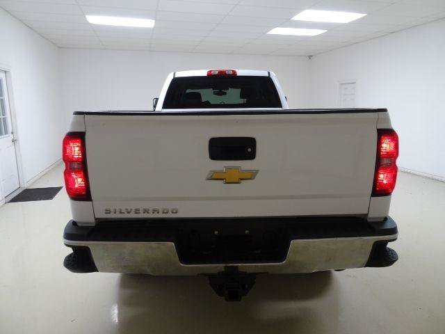Used 2019 Chevrolet Silverado 2500 W/T AWD/4WD image 5