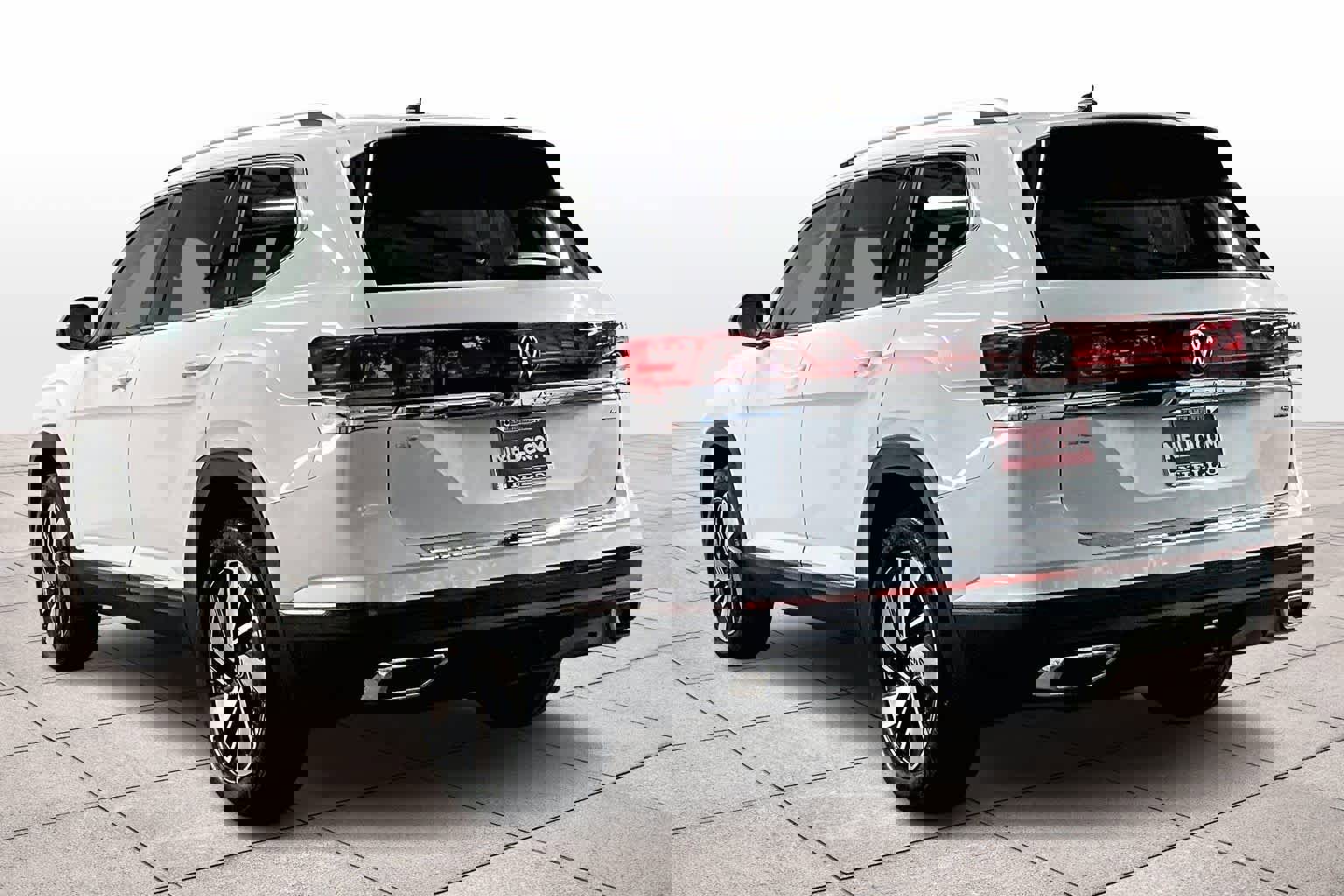 New 2026 Volkswagen Atlas SEL image 3