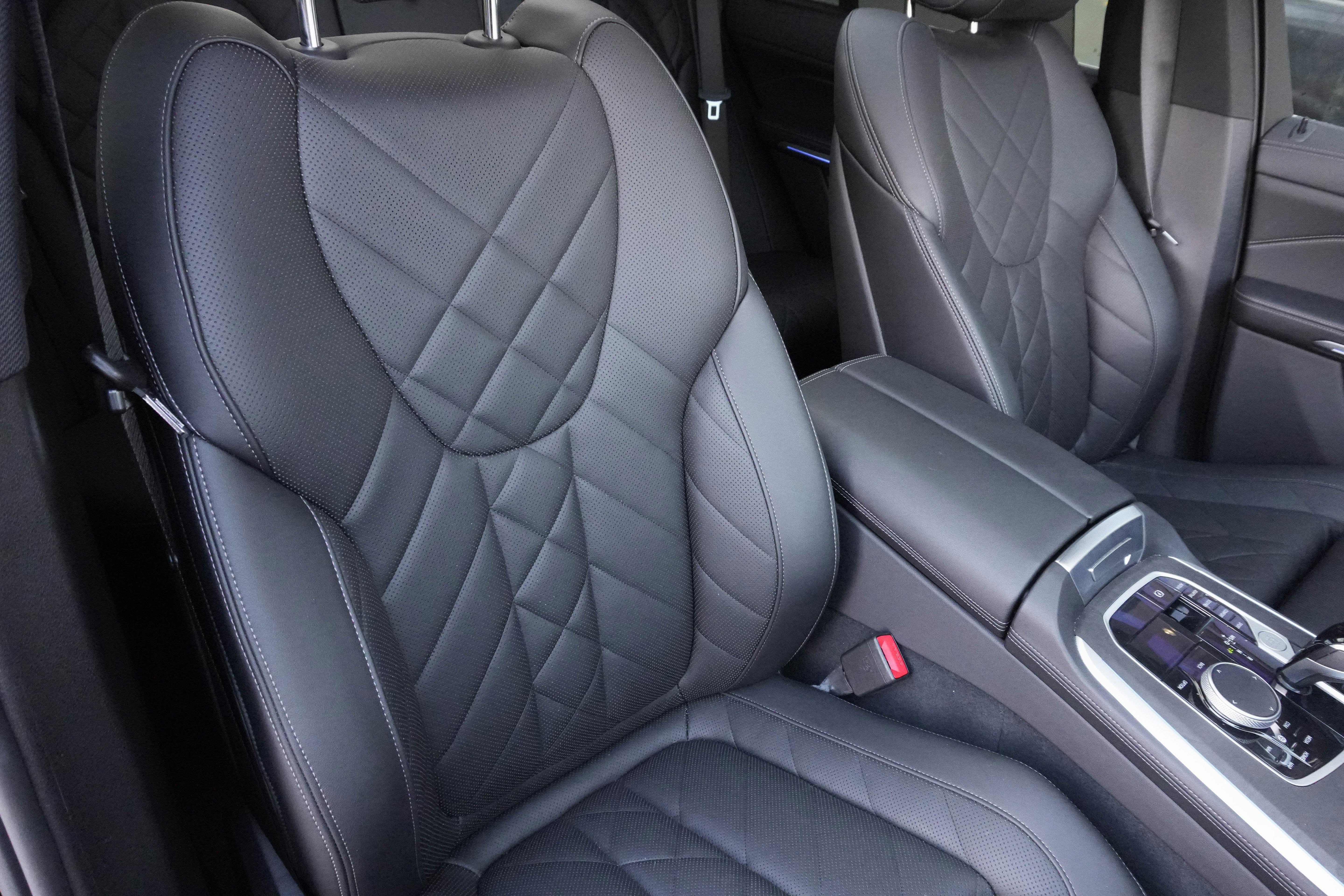 Certified 2023 BMW X5 sDrive40i w/ Premium Package image 14