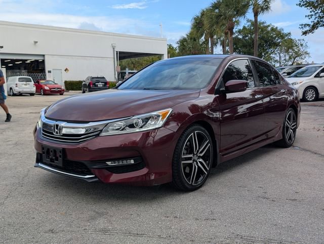 Used 2016 Honda Accord Sport image 3