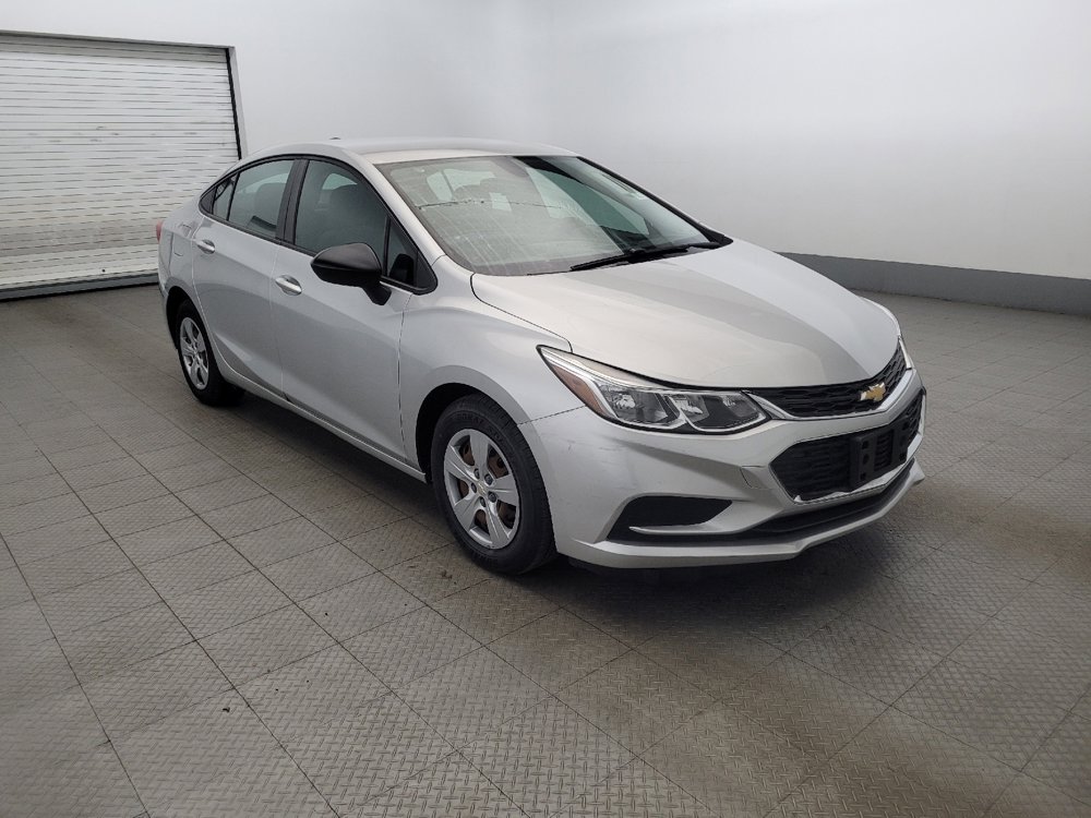 Used 2018 Chevrolet Cruze LS image 13