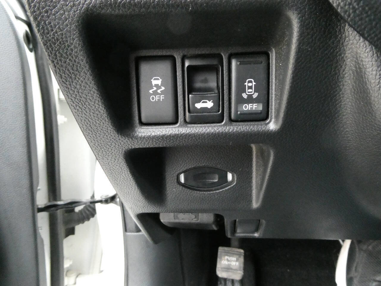 Used 2012 INFINITI G37 Sport w/ Premium Pkg image 21