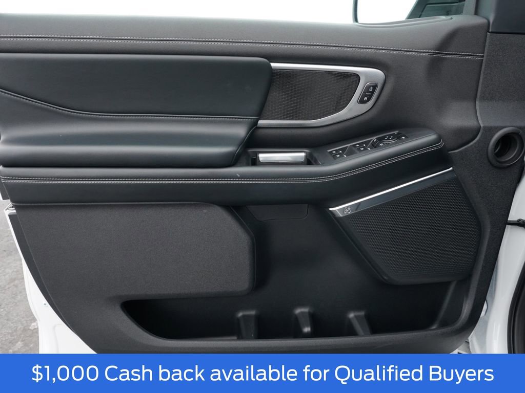 New 2025 Ford Expedition Max Platinum w/ Stealth Performance Package image 36