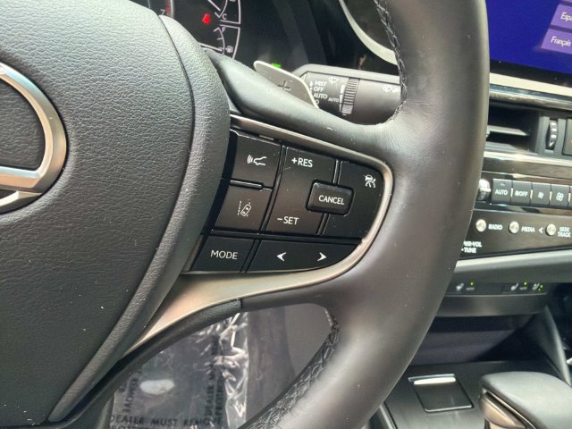 Certified 2024 Lexus ES 350 w/ Premium Package FWD image 26