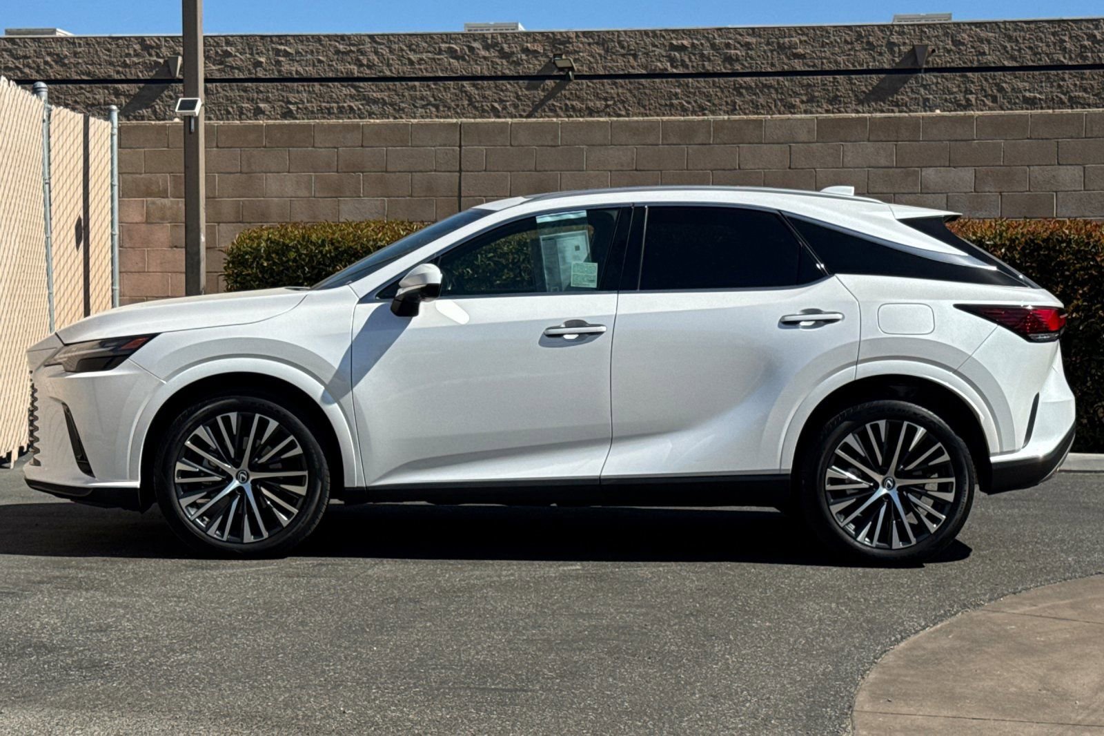Certified 2023 Lexus RX 350 Premium Plus w/ Cold Area Package FWD image 7