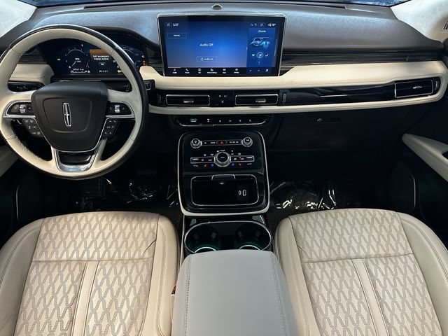 Certified 2022 Lincoln Nautilus Black Label w/ Cargo Utility Package AWD/4WD image 14
