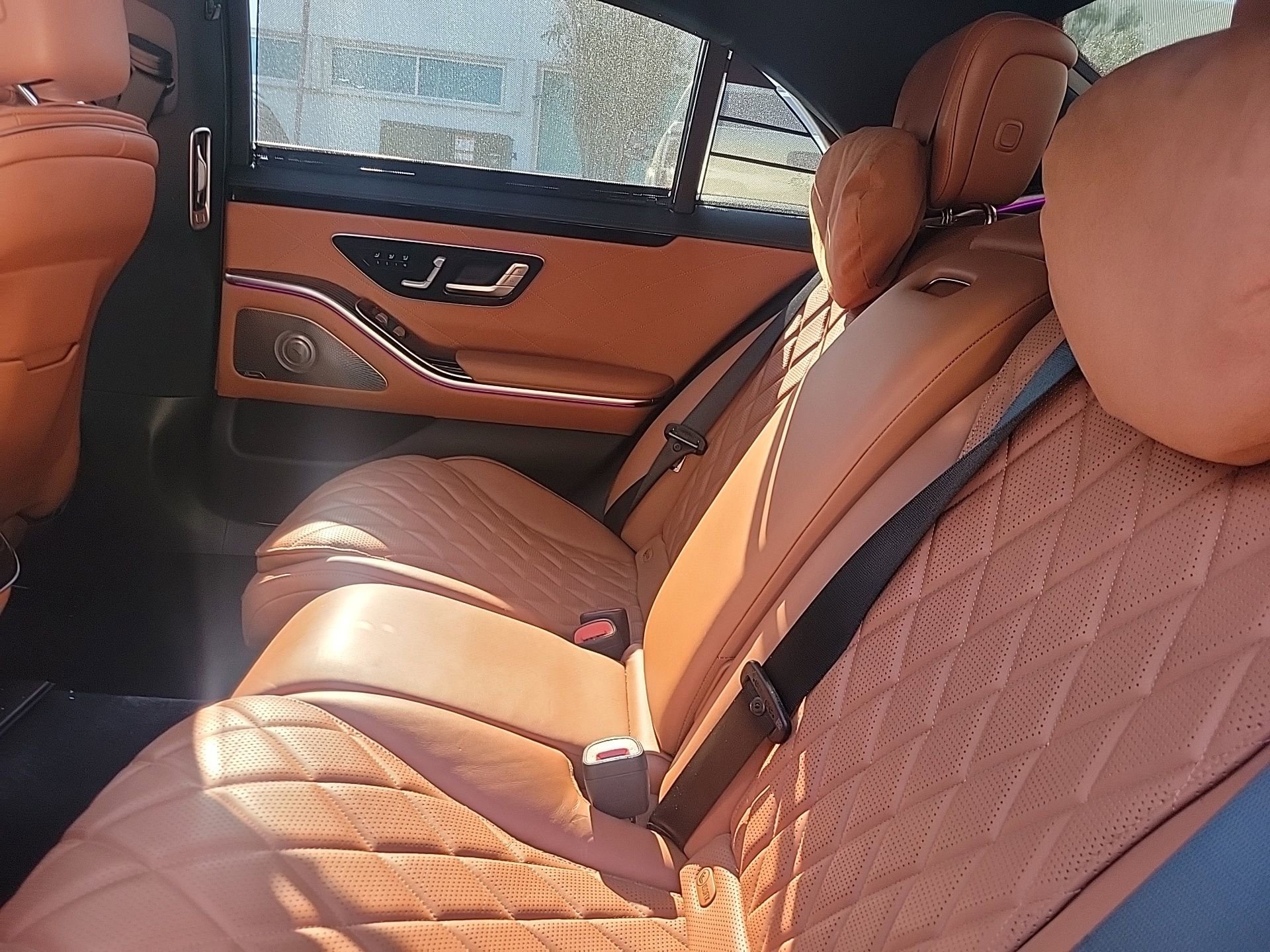 Used 2022 Mercedes-Benz S 500 4MATIC w/ Warmth & Comfort Package image 21