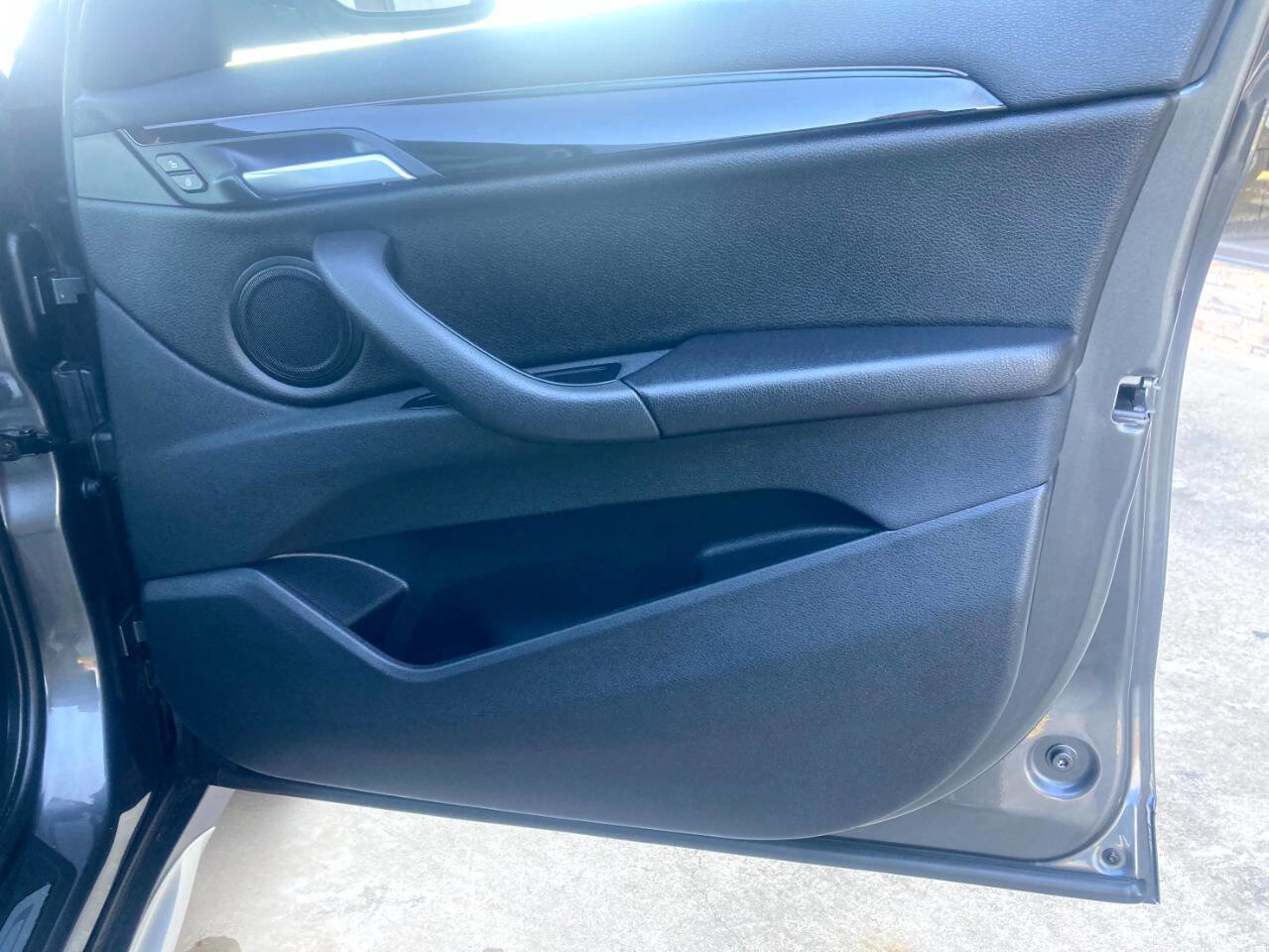 Used 2019 BMW X1 xDrive28i w/ Convenience Package image 20