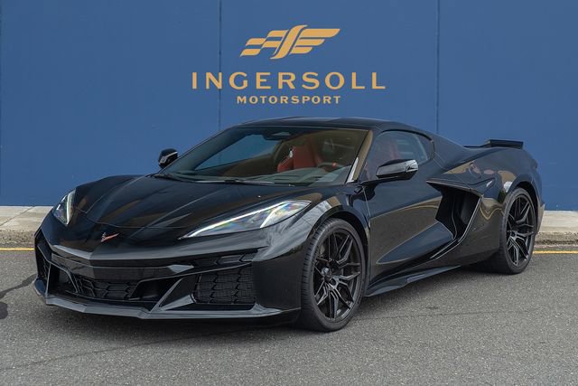 Used 2024 Chevrolet Corvette Z06 image 3