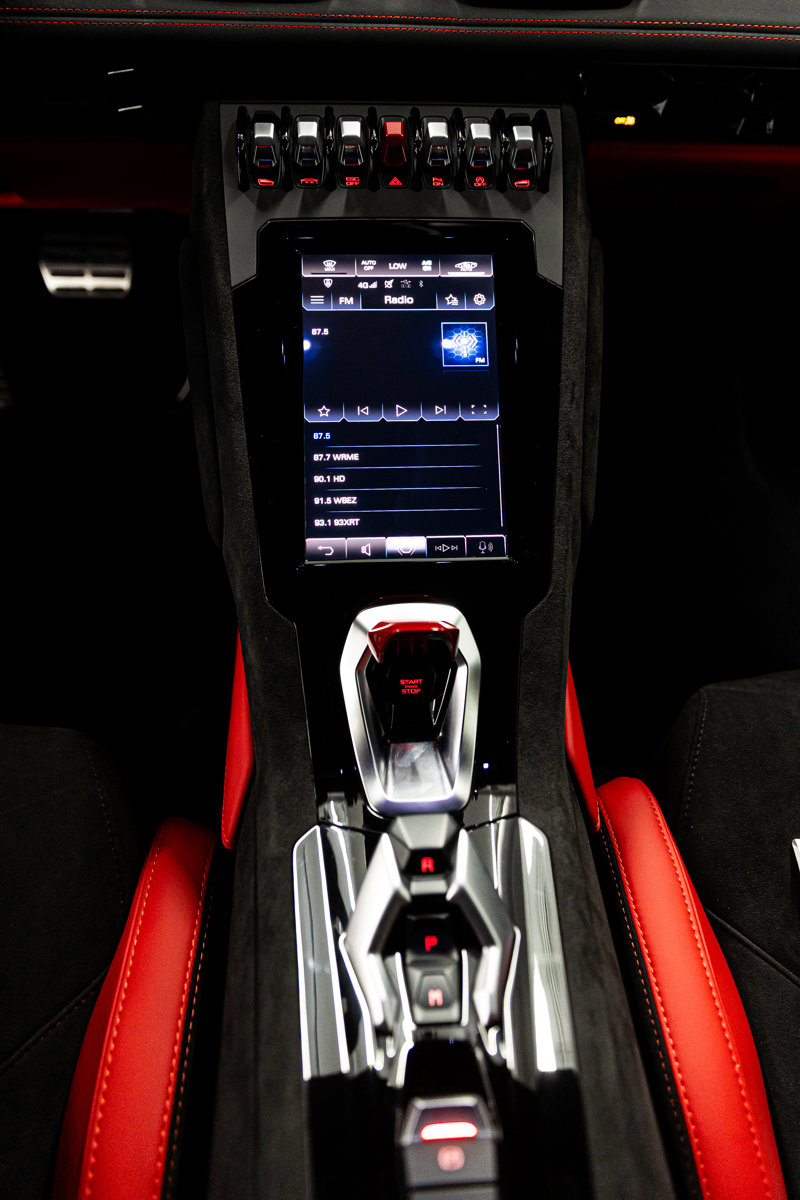 Used 2023 Lamborghini Huracan Sterrato image 37