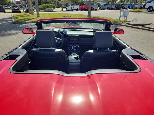 Used 2017 Chevrolet Camaro SS image 6