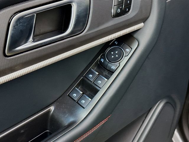 Used 2025 Ford Explorer ST image 18
