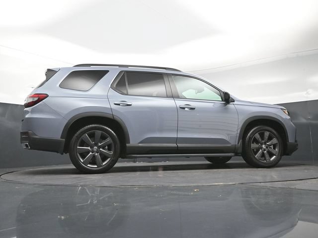 Used 2025 Honda Pilot Sport image 30
