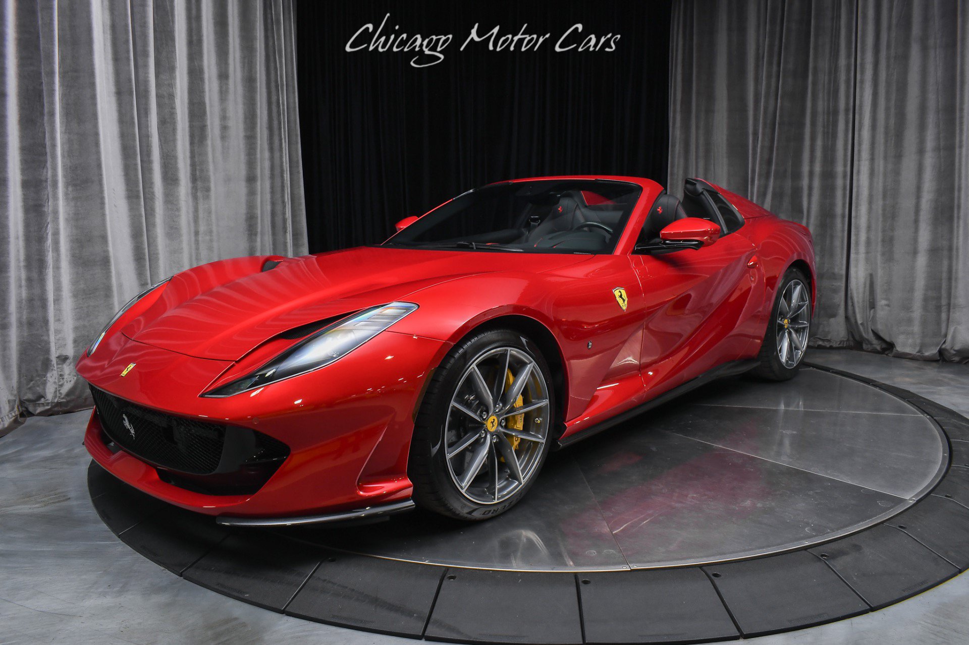 Used 2023 Ferrari 812 GTS RWD image 2