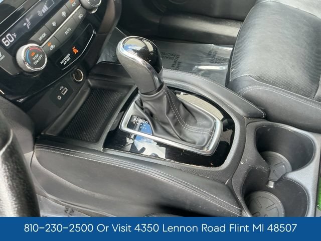 Used 2018 Nissan Rogue SL FWD image 27