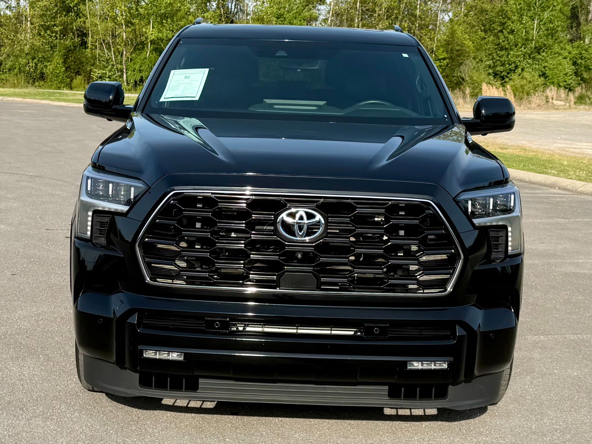 Used 2023 Toyota Sequoia Platinum image 5