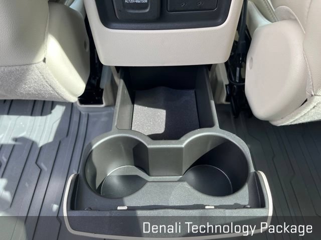 Used 2023 GMC Acadia Denali w/ Denali Ultimate Package AWD/4WD image 38