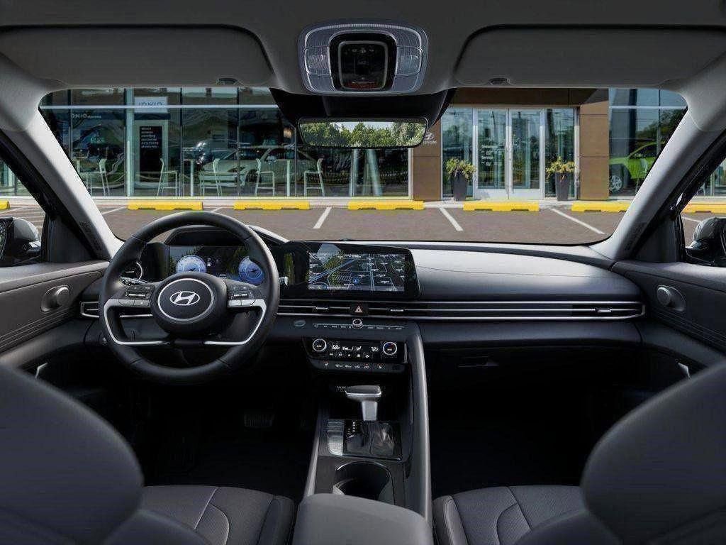 New 2026 Hyundai Elantra Limited image 11