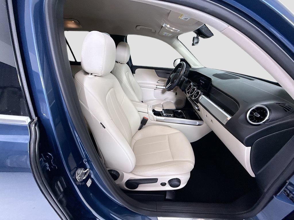Certified 2022 Mercedes-Benz GLB 250 4MATIC image 20