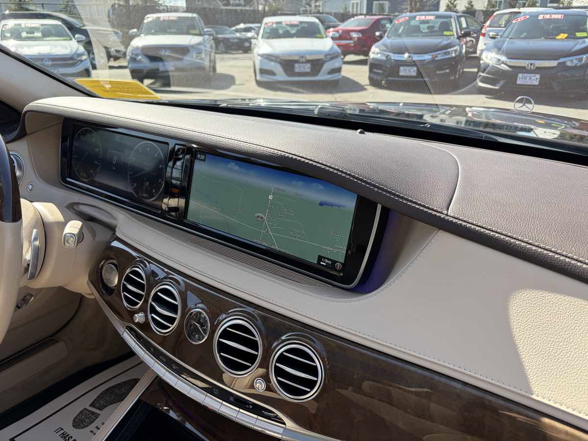 Used 2017 Mercedes-Benz S 550 4MATIC Sedan image 30